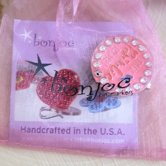 Bonjoc Handcrafted Women's Golf Ball Marker - Swarovski Crystals - Picture 2 of 7
